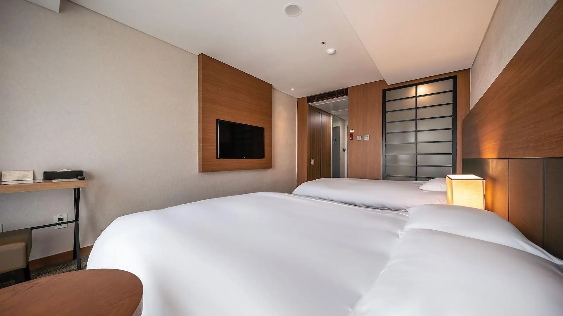 Golden Tulip Jeju Seongsan Hotel Dél-Korea