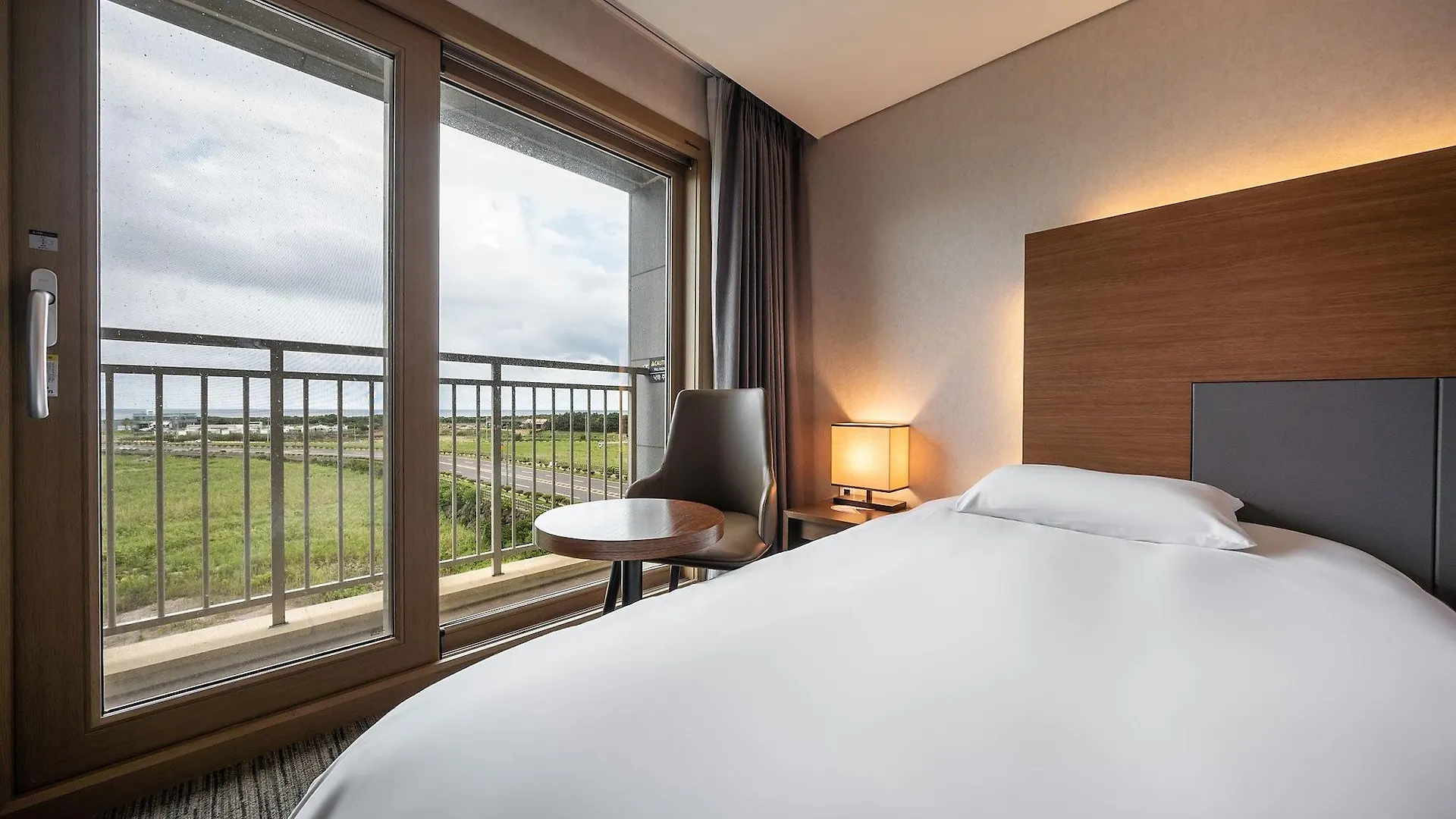 Golden Tulip Jeju Seongsan Hotel