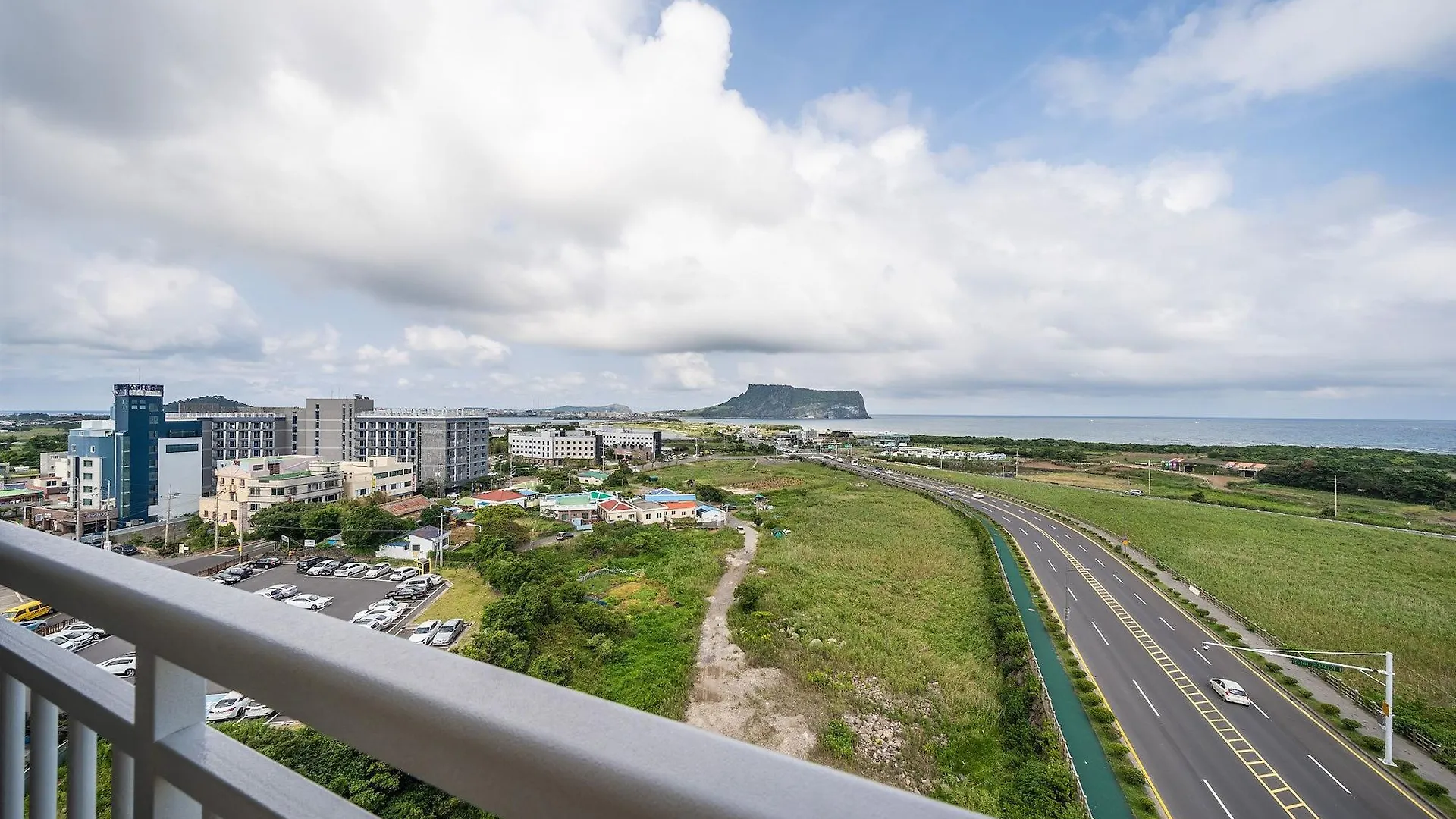 Golden Tulip Jeju Seongsan Hotel Dél-Korea