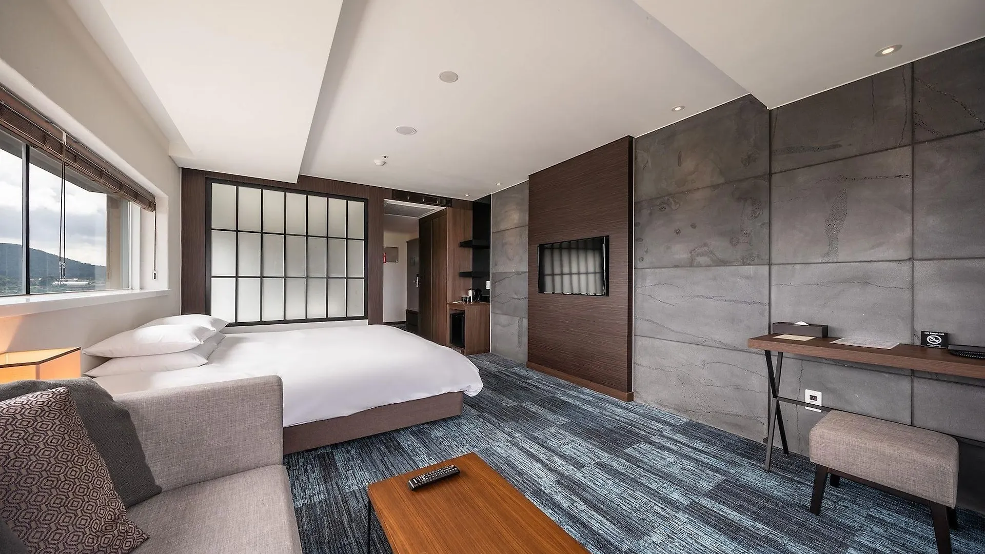 Golden Tulip Jeju Seongsan Hotel 3*,