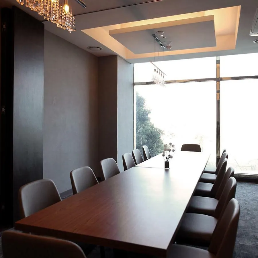 Golden Tulip Jeju Seongsan Hotel 3*,