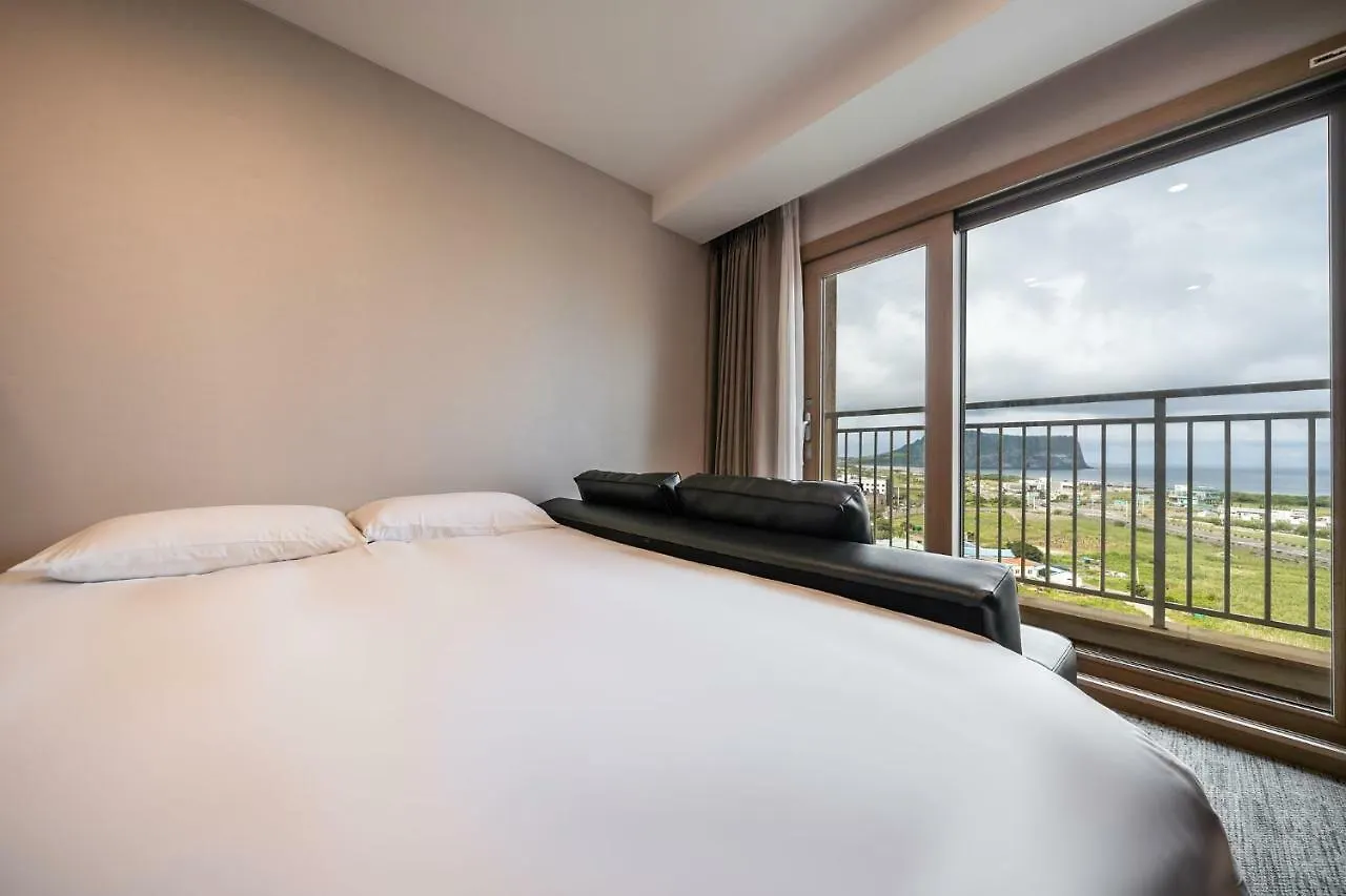 Golden Tulip Jeju Seongsan Hotel
